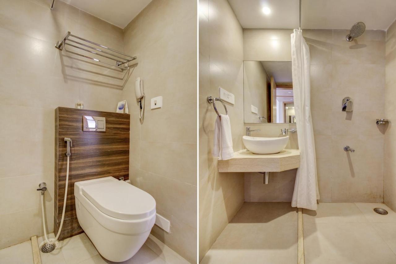 La Sara Regent Hotel Бангалор Екстериор снимка